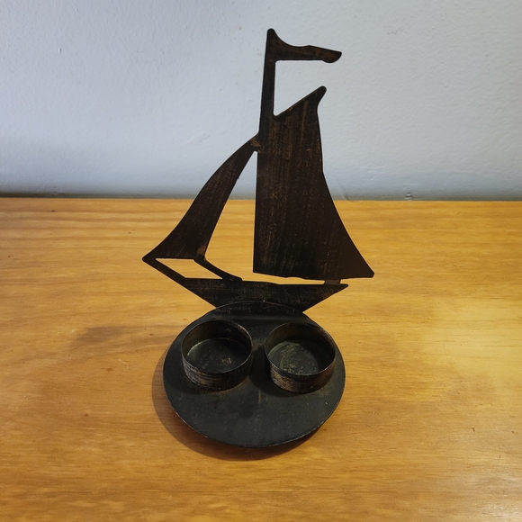 Pier 1 Black and Gold Candle Holder - Picture 4 of 5